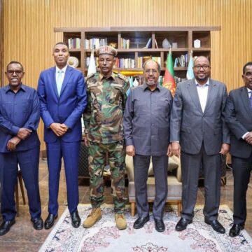 Maamulka Puntland oo mamnuucday dadka xilalka ka haya dowladda Federaalka