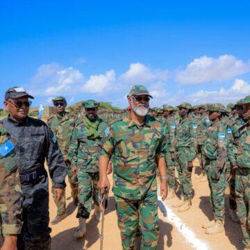 madooobe Jubbaland oo soo bandhigtay ciidamo cusub