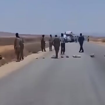 Screenshot_20260712_130538_Facebook Puntland Forces Block Key Road Near Bosaso Over Unpaid Salaries