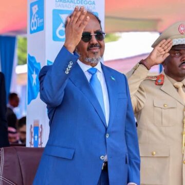 Madaxweyne Xasan Sheekh oo ka qeyb galay bandhig lagu soo xiray todobaadka xorriyadda