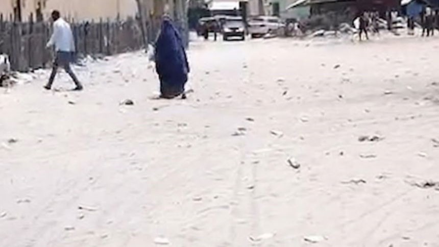 Muqdisho: Ciidamo katirsan dowladda oo weerar ku qaaday guriga uu degganaa sarkaal katirsan ciidana Xoogga