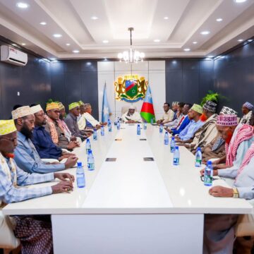 Hoggaamiye Aadan Madoobe oo kulan muhiim ah la qaatay Odoyaasha dhaqanka Koonfur Galbeed