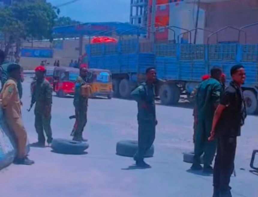 Ciidamo mushaar la’aan Ka Gadoodsan oo la wareegay Xabsiga dhexe ee Muqdisho
