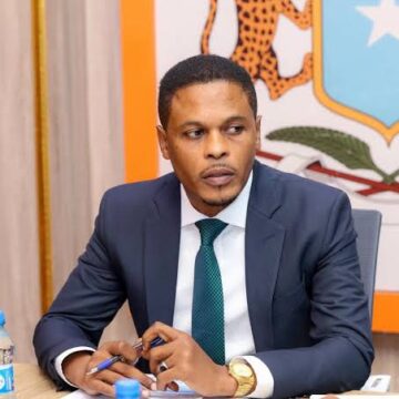 images (1) Federal Government Denies Labeling Southwest President and Former General as Terrorists