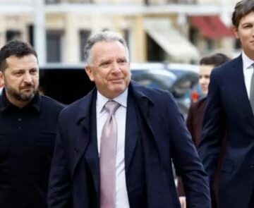 Wafdiga Mareykan oo gaaray Ukraine si uu i bilaabo wadahadallo ka dib kulankii Putin